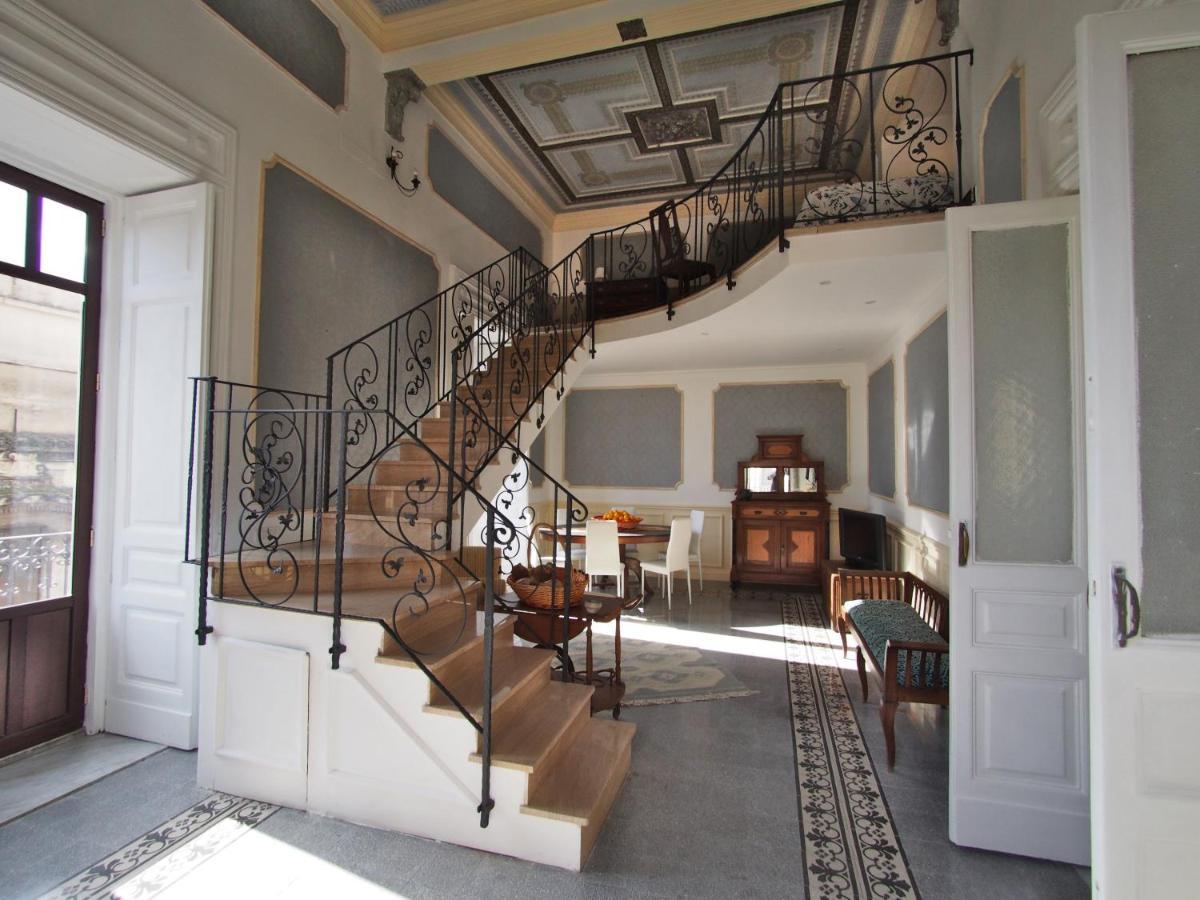 Casa Felice Nel Centro Storico, Tra Etna E Mare Lejlighed Catania Eksteriør billede