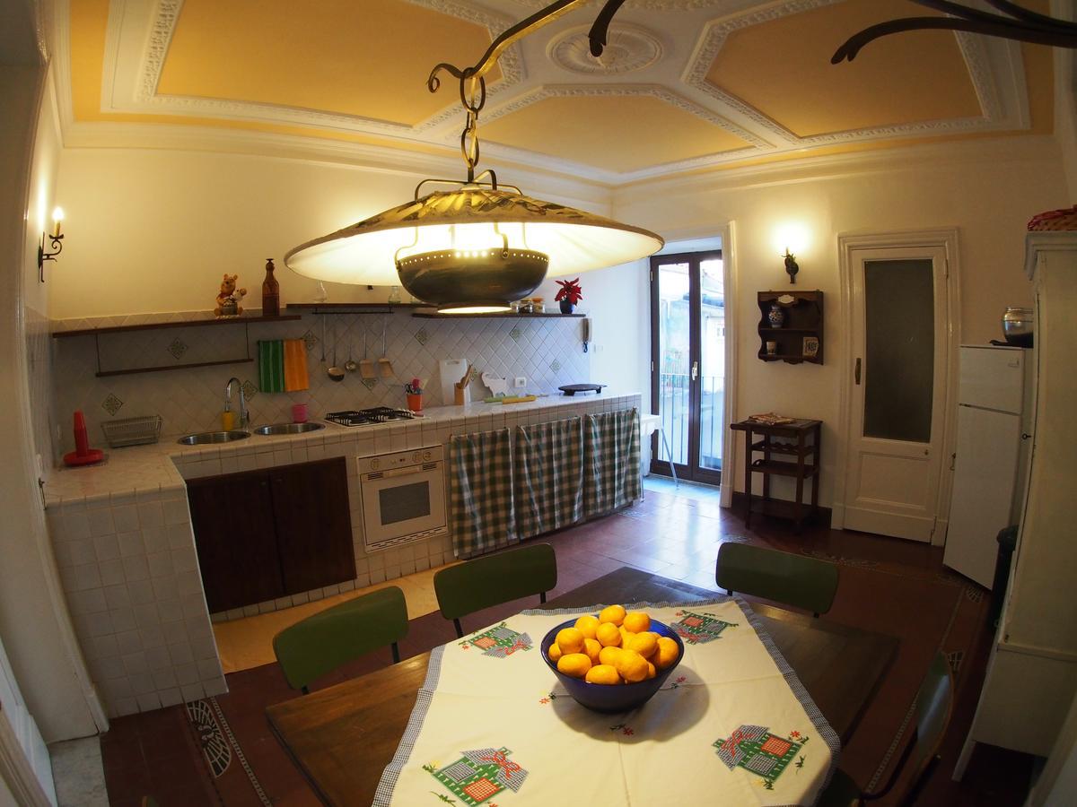 Casa Felice Nel Centro Storico, Tra Etna E Mare Lejlighed Catania Eksteriør billede